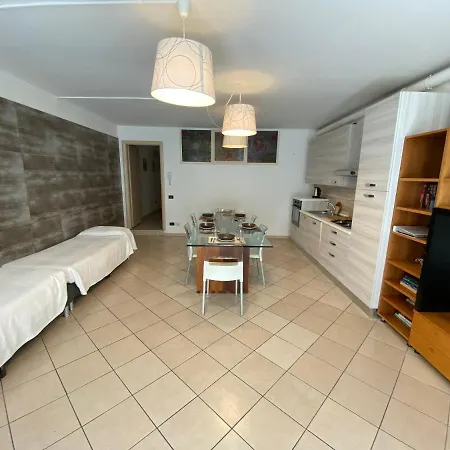 Le Vele Desenzano del Garda